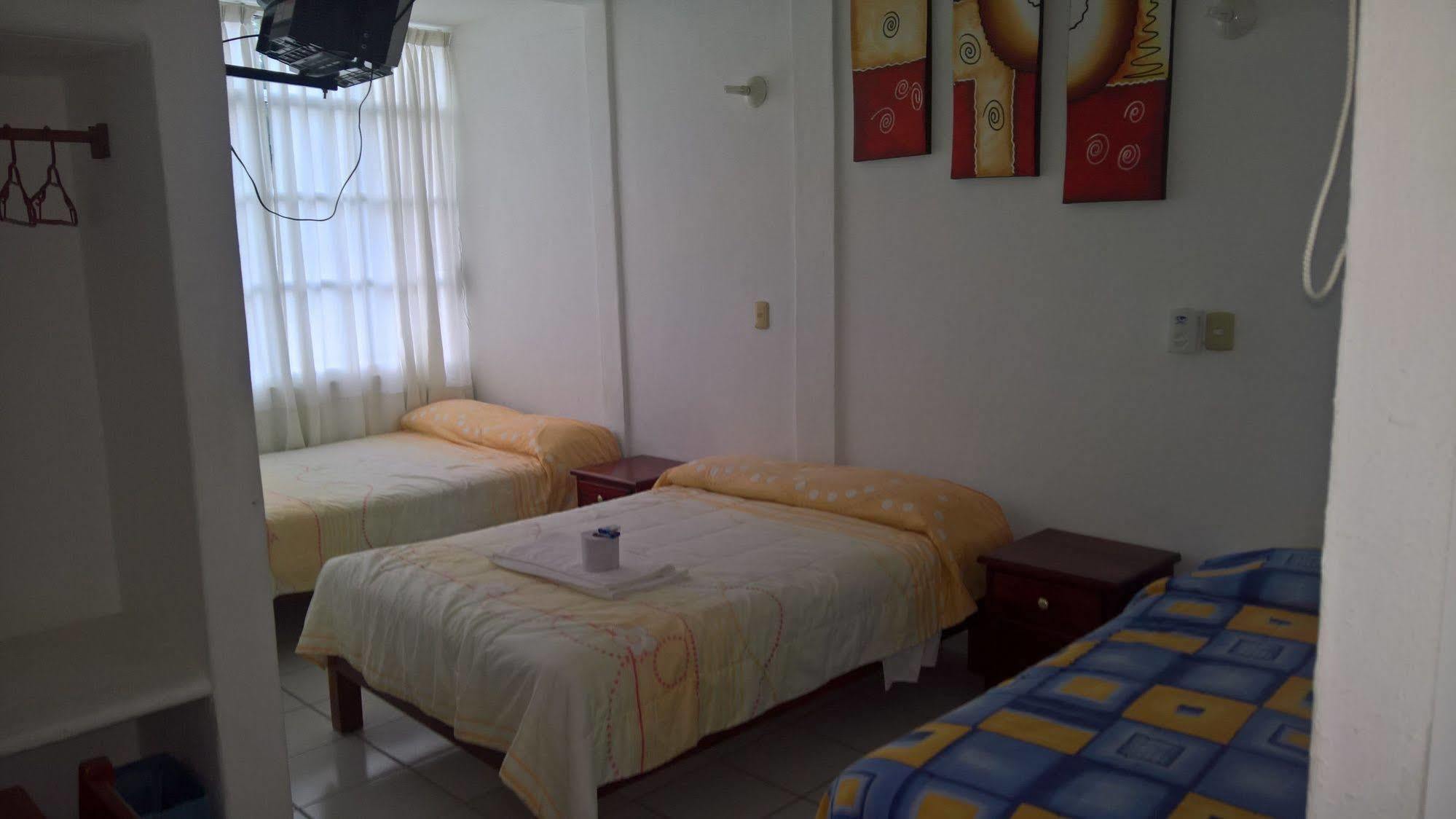 Hotel Cz 산타크루즈휴에튤코 외부 사진